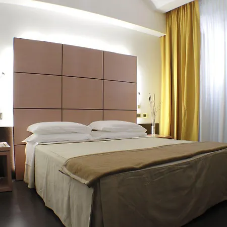 Cimarosa Hotel Nápoles